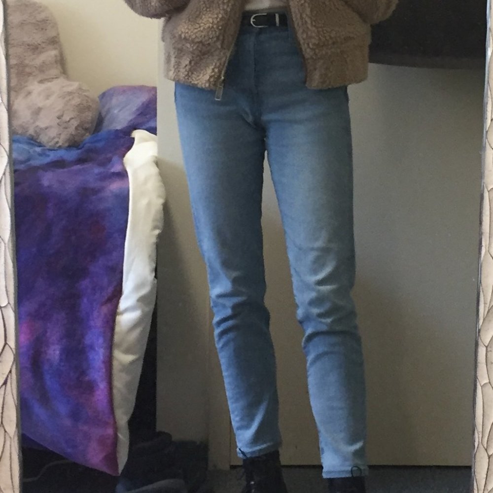 Levi’s Wedgie Icon Tapered Mom Jeans